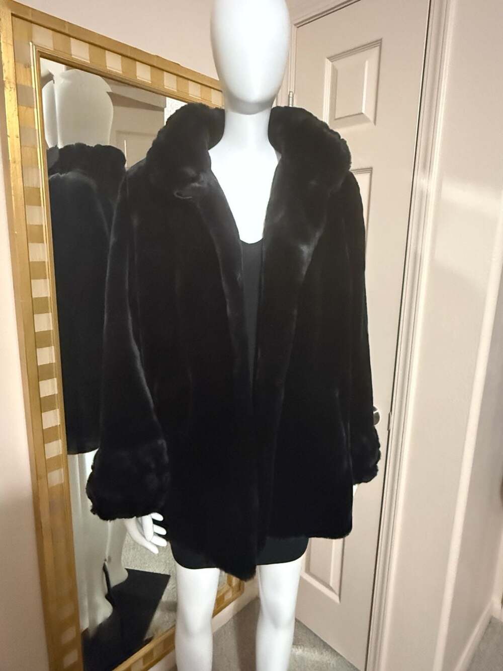 Novelti Petite for Lindor Vintage Black Modacrylic Faux Fur Mid-Length Coat